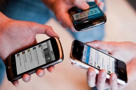 Identikit dell’utente Mobile italiano: ha 27 App e ne usa 5 al giorno
